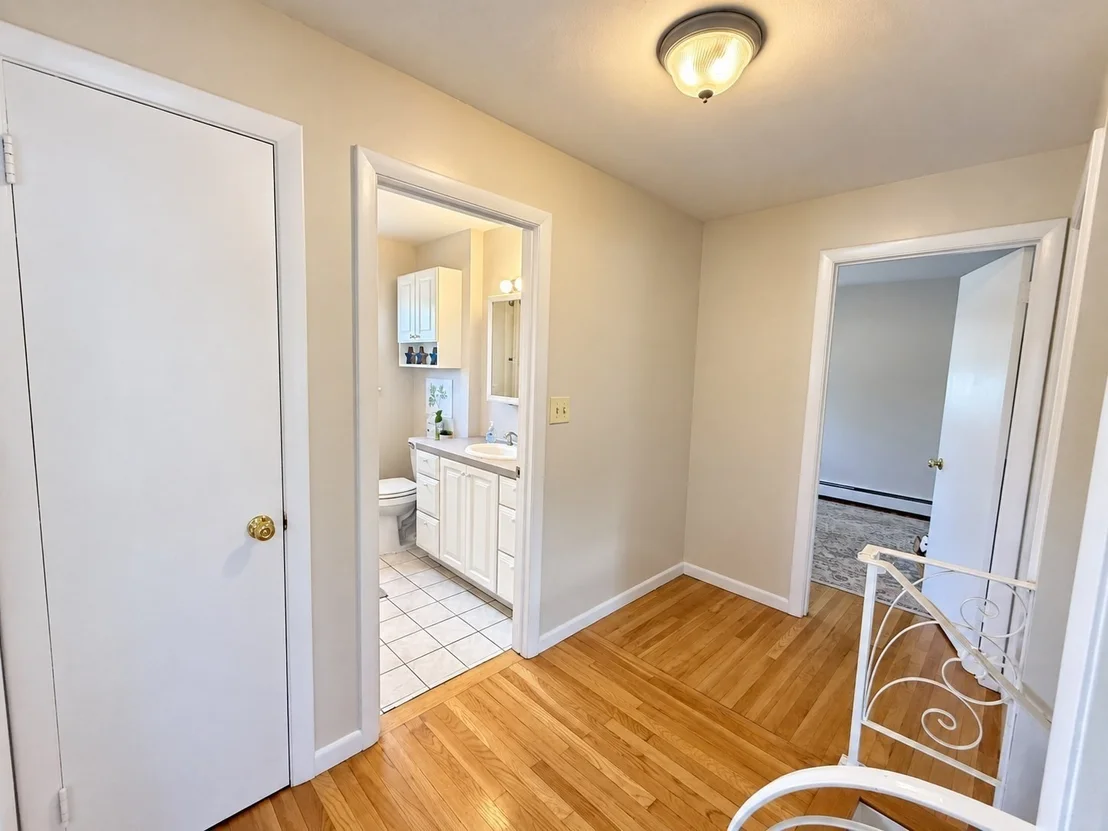 Photo of 15 Puritan Rd