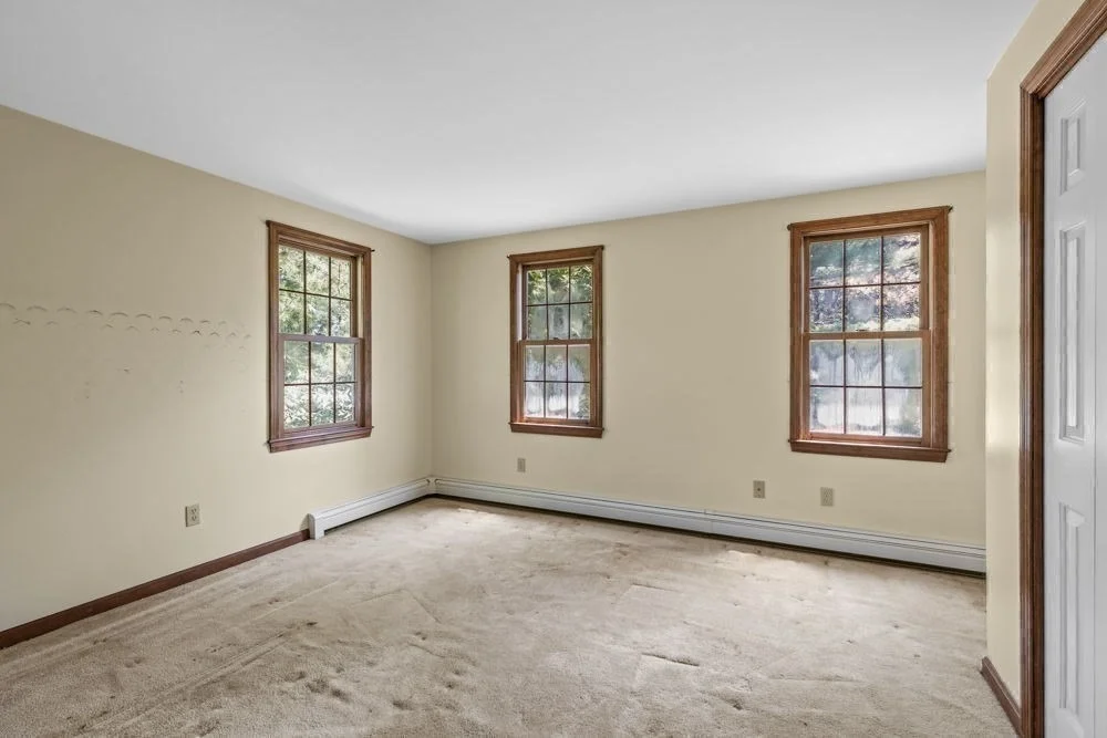 Photo of 49 Colonial