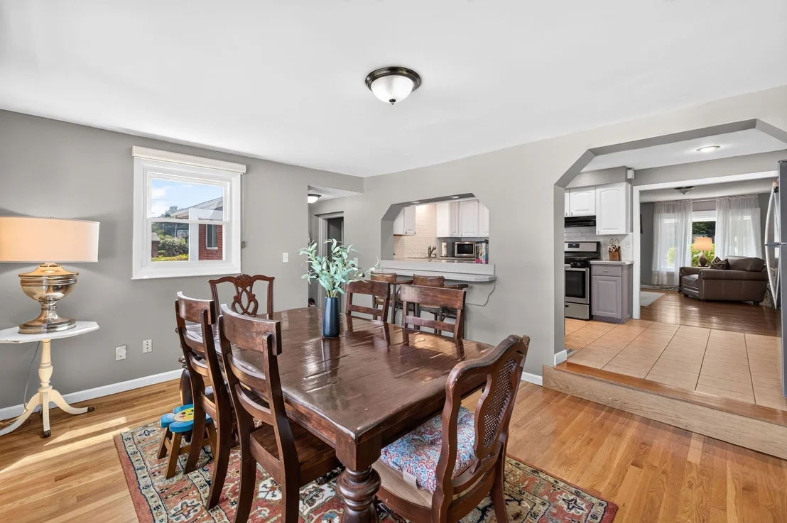 Photo of 215 Mendon Road