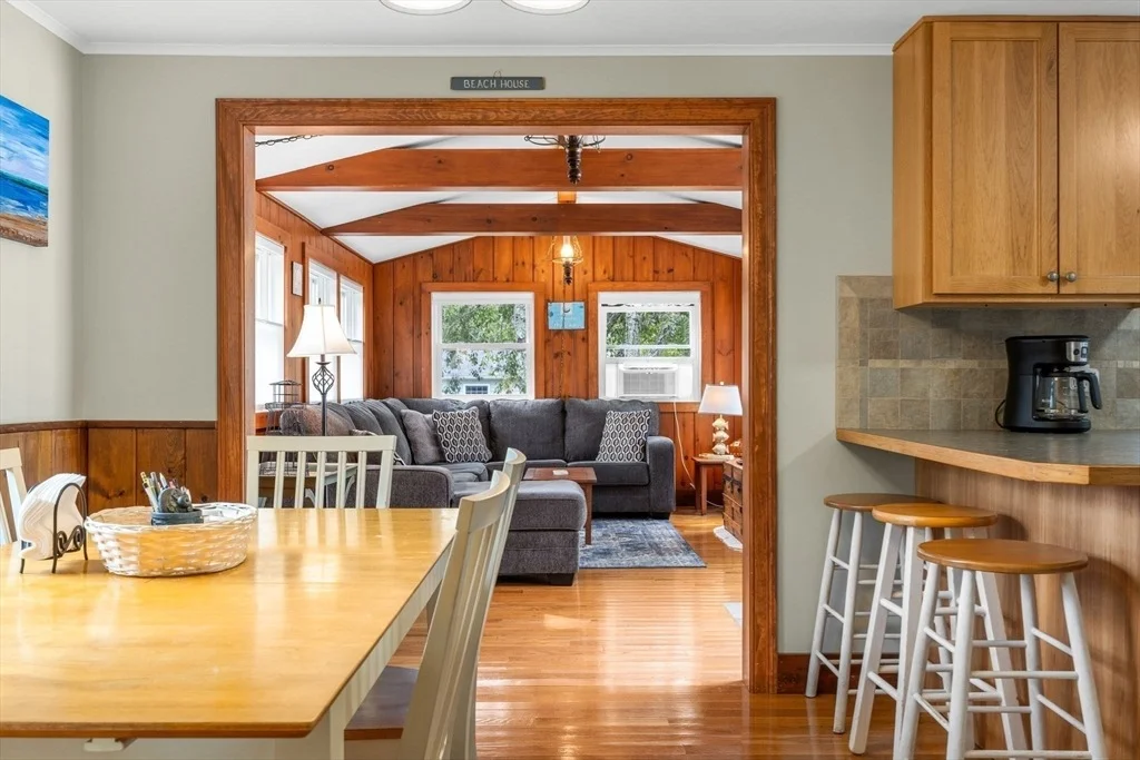 Photo of 35 Driftwood Cir