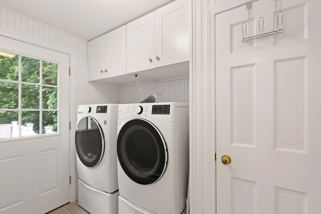 Photo of 210 Abbott