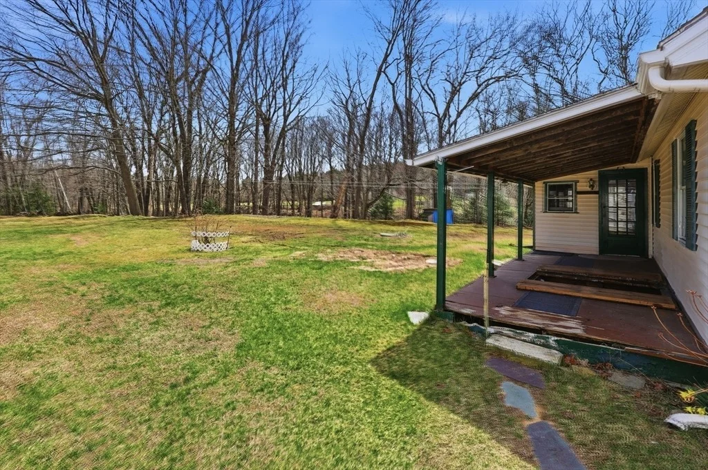 Photo of 240 Upper Rd