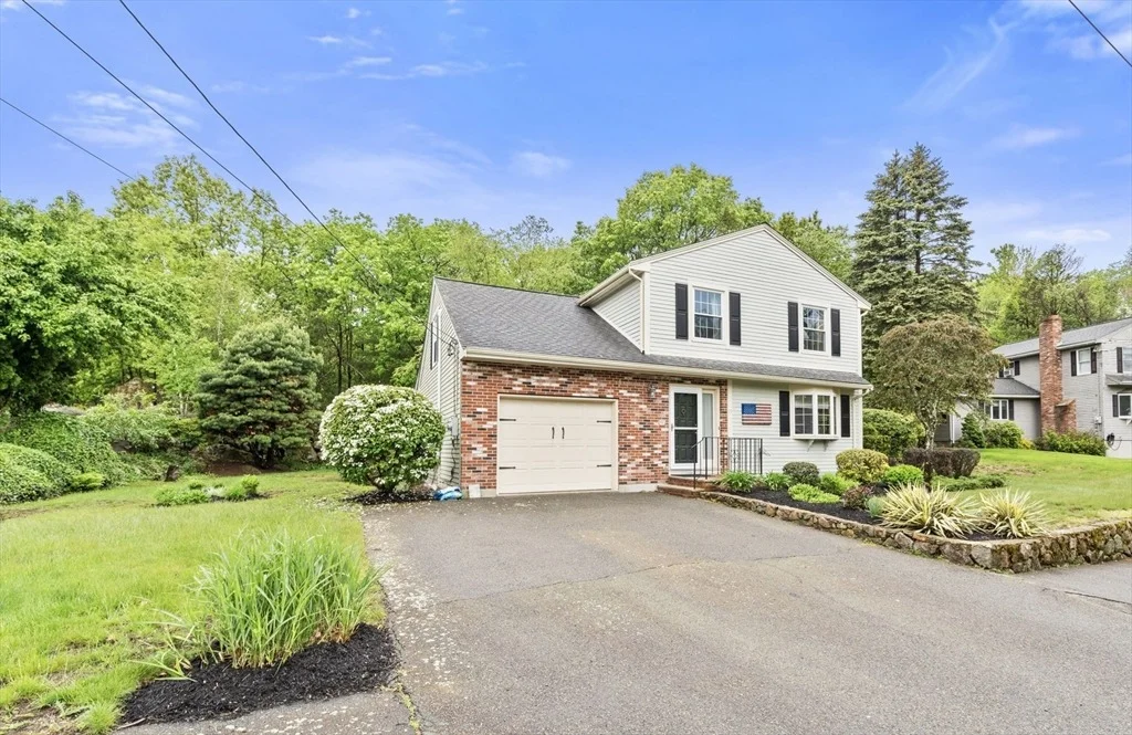 Photo of 71 Sheilas Way