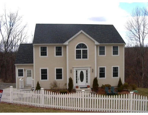 Photo of 33 Monadnock Drive