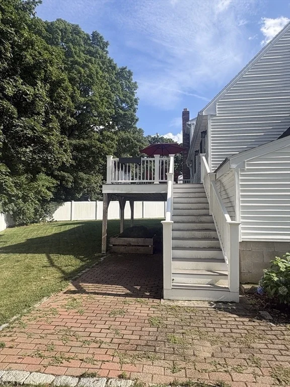 Photo of 4 Crest Road