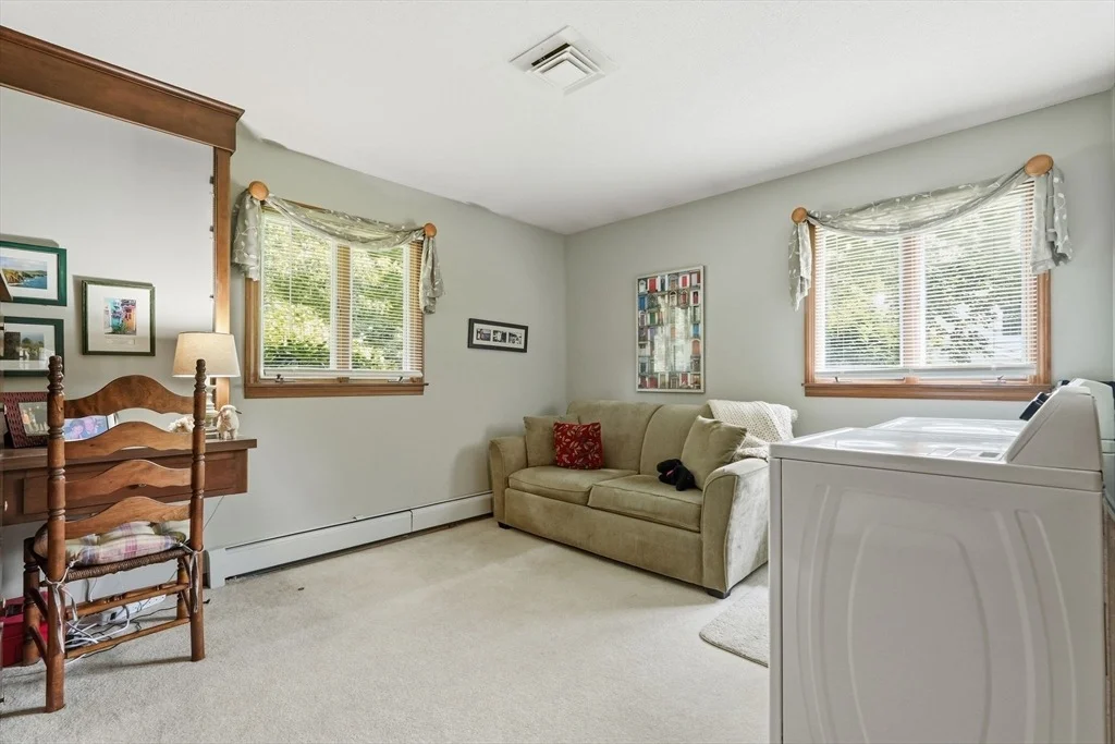 Photo of 22 Williston Dr
