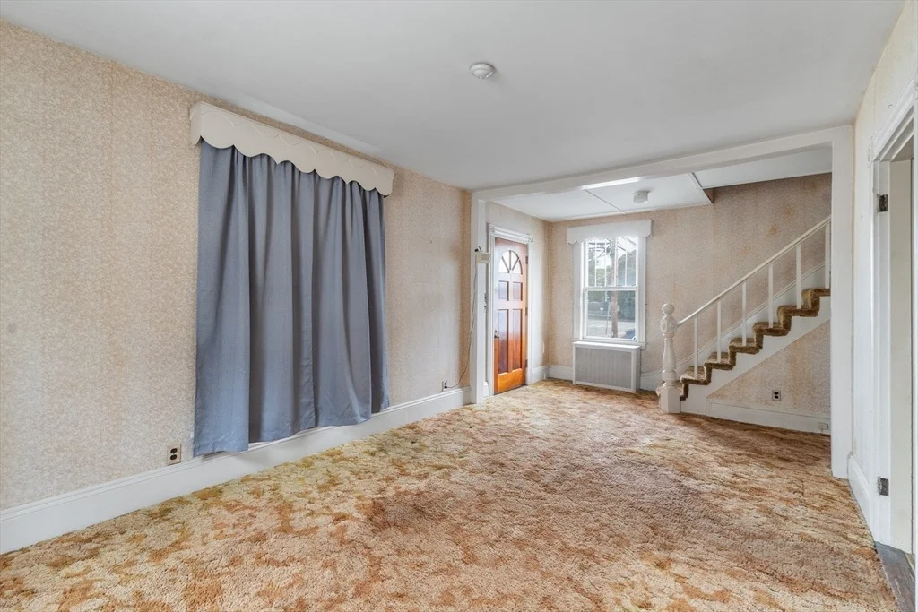 Photo of 80 Walnut St