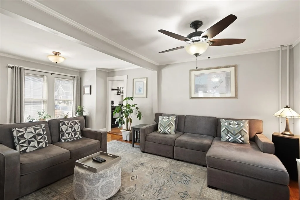 Photo of 18 Hampden St