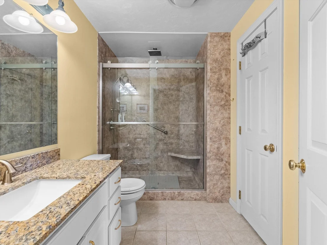 Photo of Unit B at 29 Coldspring Dr