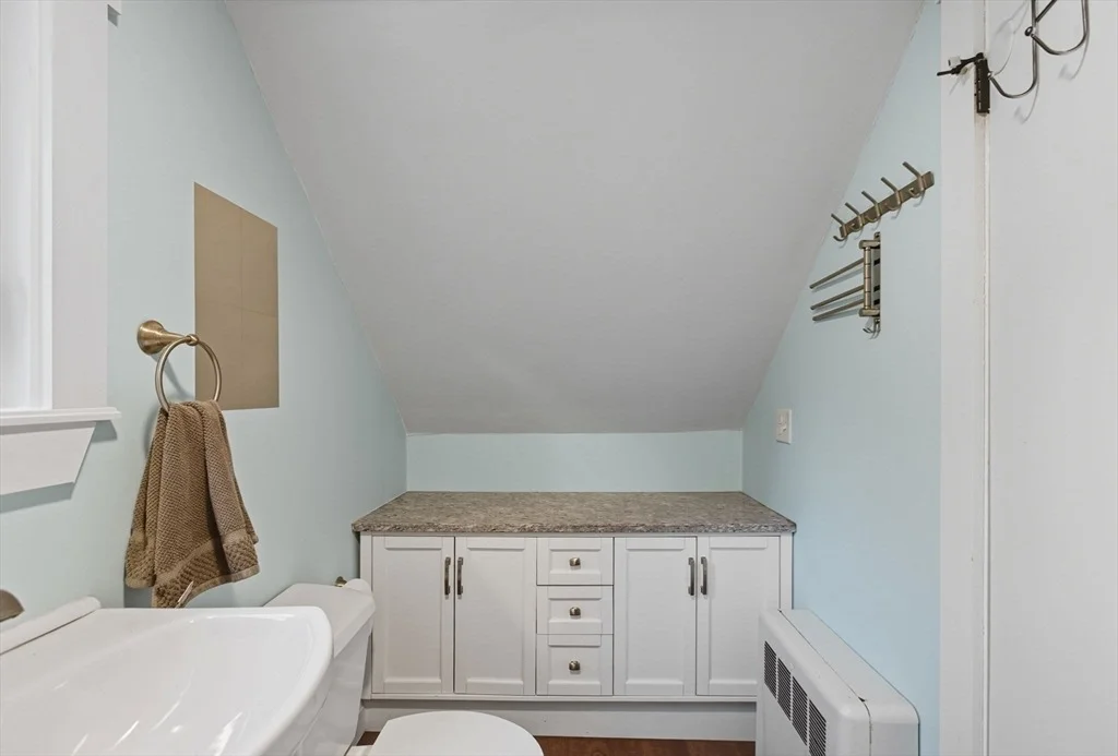 Photo of 32 Park Ave