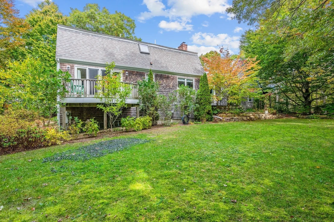 Photo of 70 Acre Hill Rd