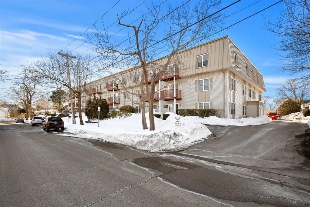 Photo of Unit 2K at 2 Ocean Ave