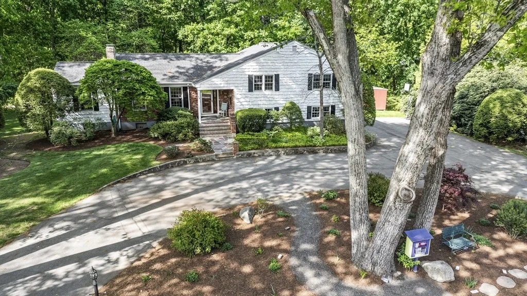 Photo of 74 Brook Road