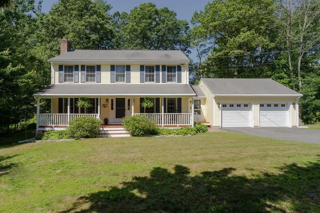 Photo of 36 Winterberry Lane