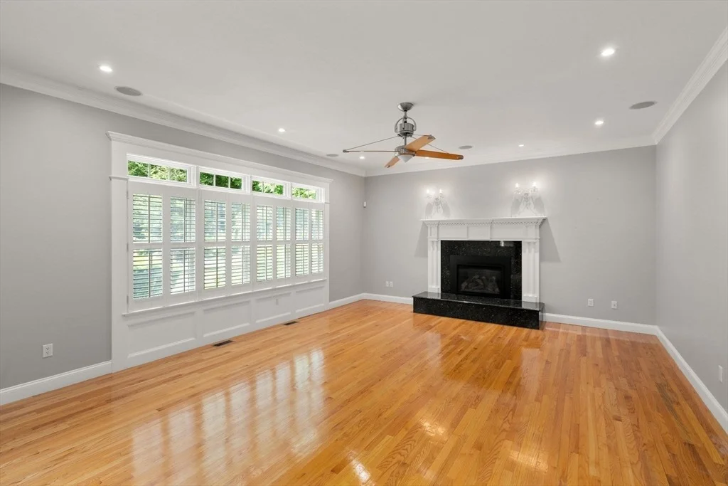 Photo of 253 Cranbrook Dr