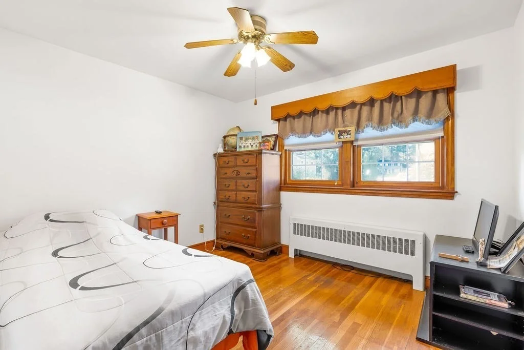 Photo of 30 Elda Rd