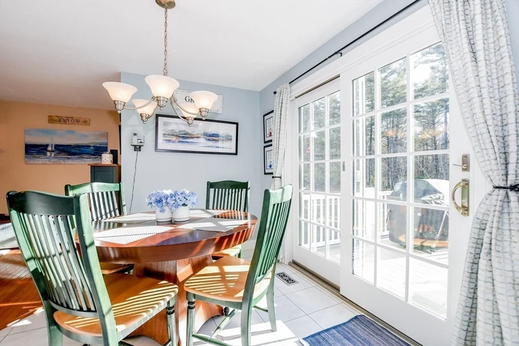 Photo of 533 Delano Rd