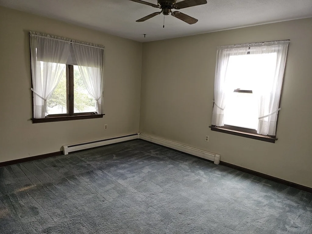 Photo of 38 Meadowlark Circle