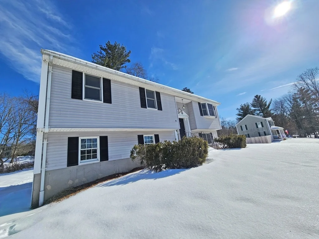 Photo of 48 Meadow Rd