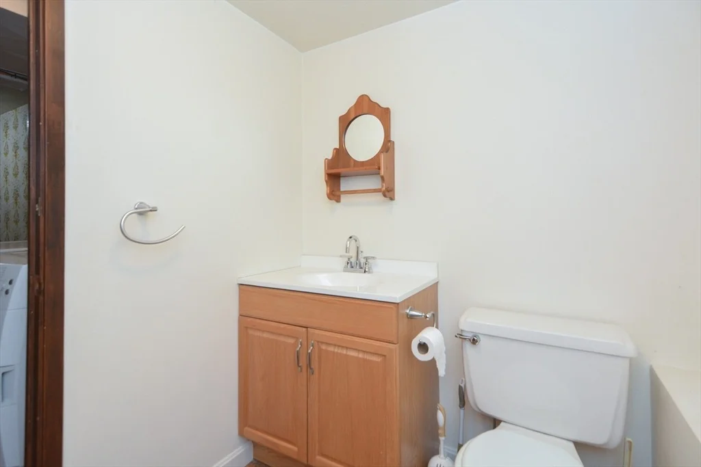 Photo of 12 Lanewood Avenue