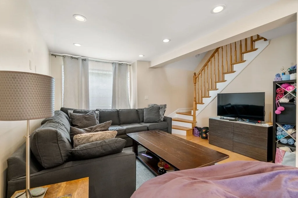 Photo of 27 Hamilton Pl