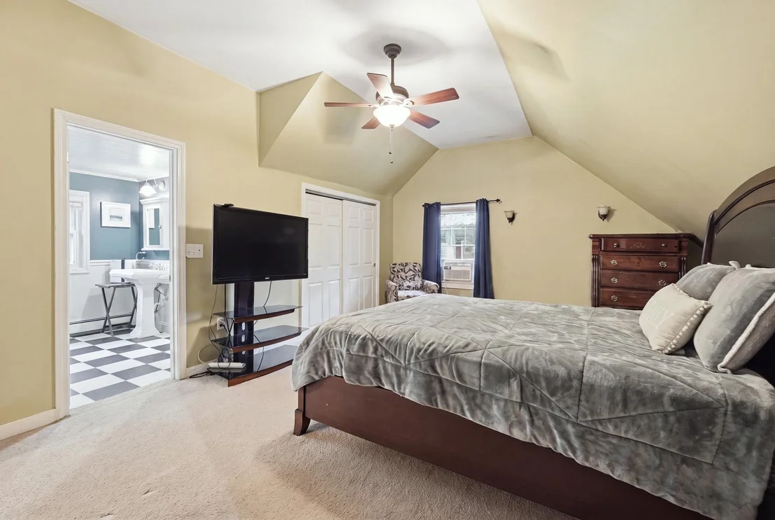 Photo of 51 Whittemore Rd