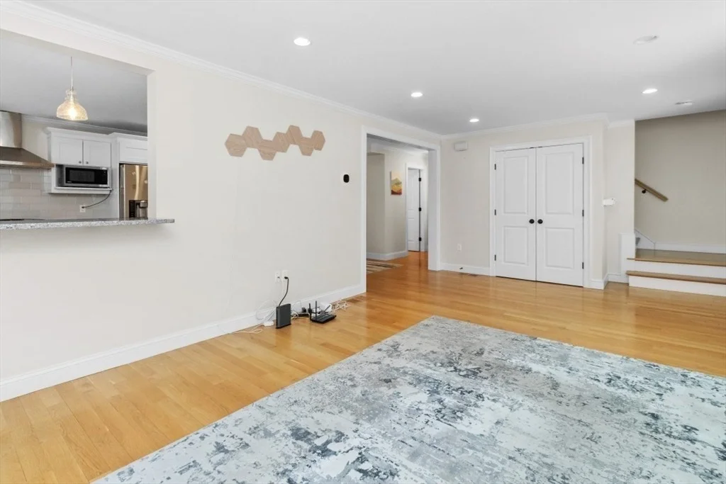 Photo of Unit 2 at 19 Everett Street