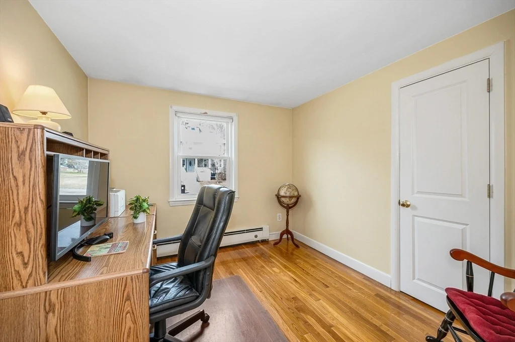 Photo of 49 Oak St