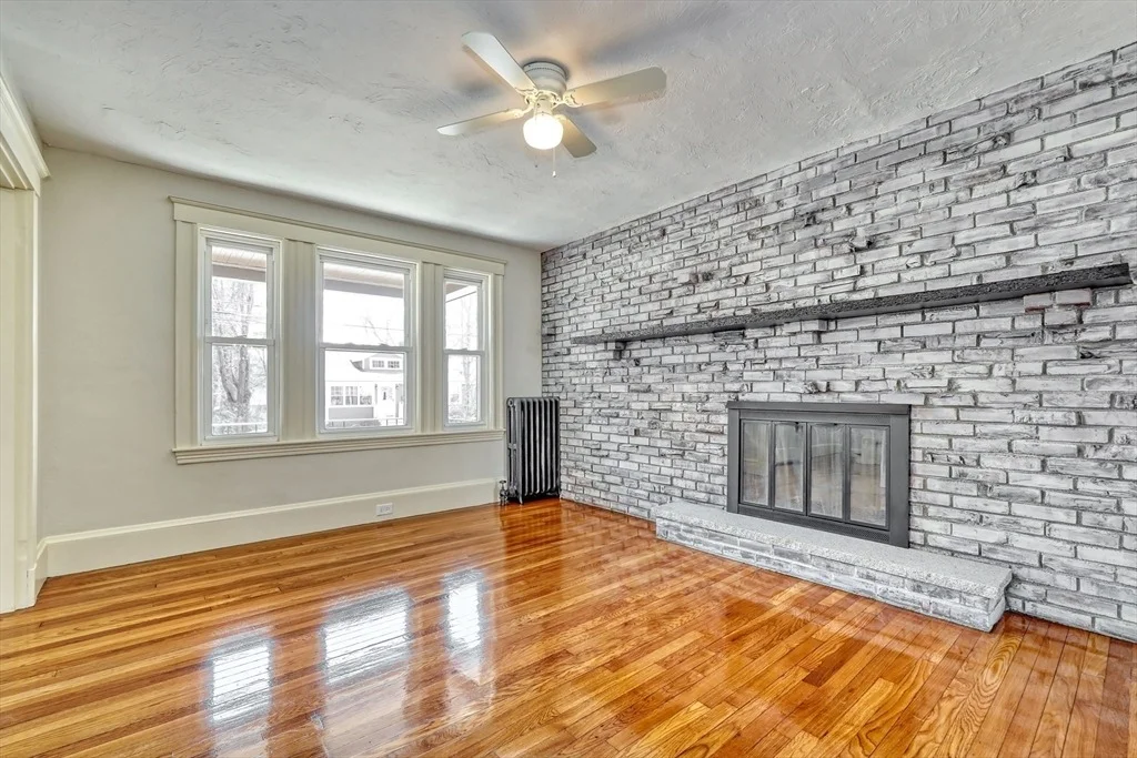 Photo of 203 Madison Street