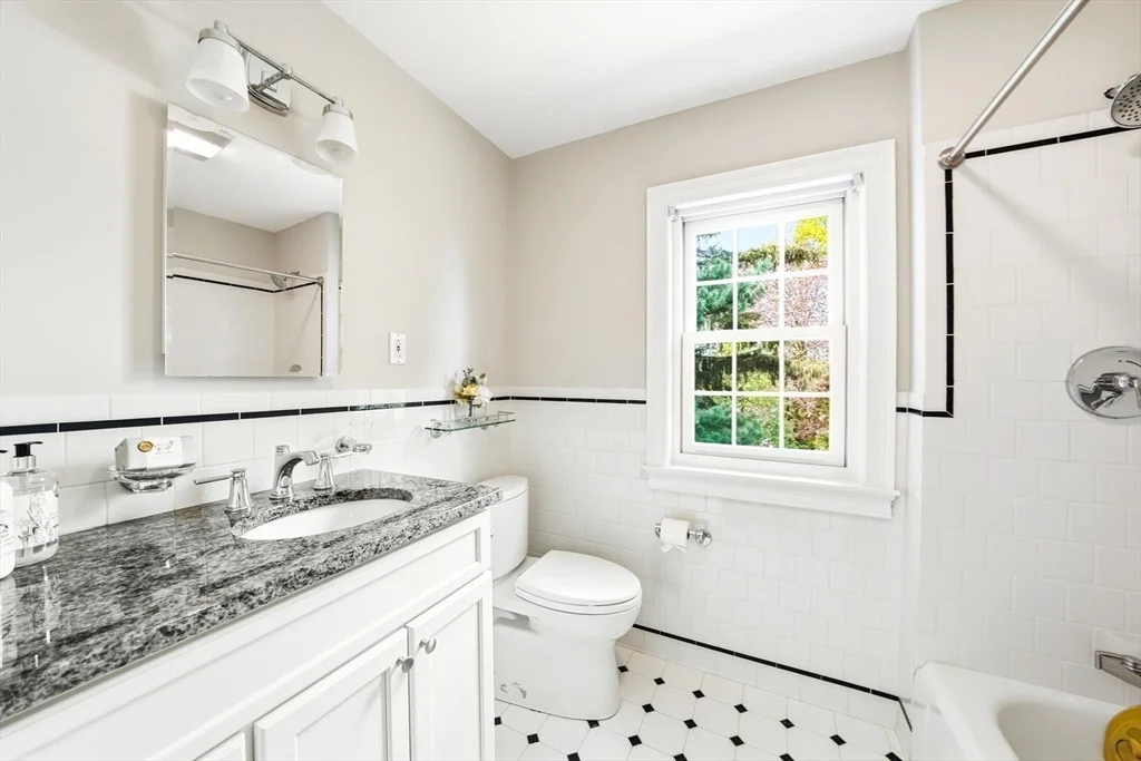Photo of 28 Homer Rd