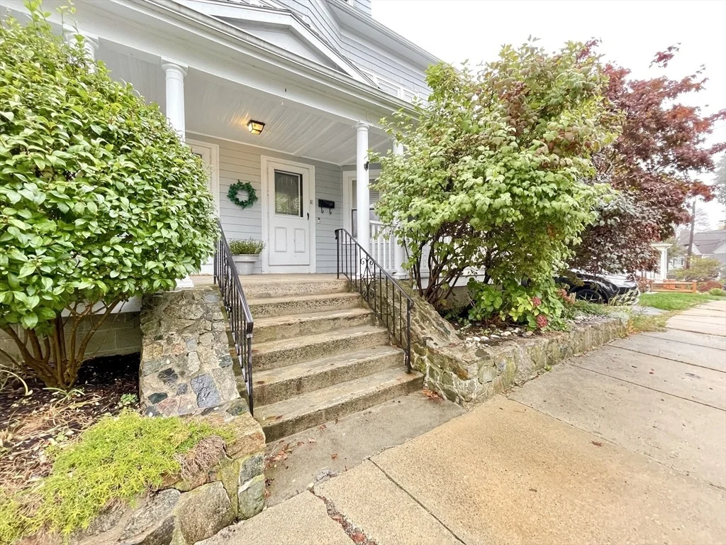 Photo of Unit 2 at 18 Appleton Ave