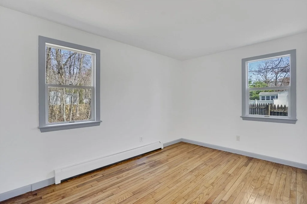 Photo of 70 Quentin Rd