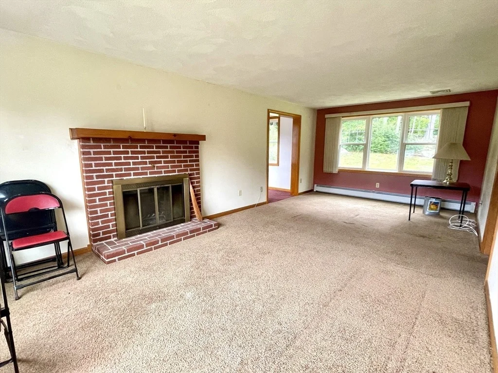 Photo of 66 Acton Road