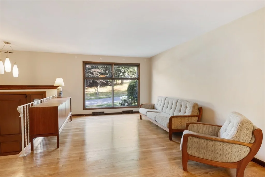 Photo of 7 Pilgrim Rd