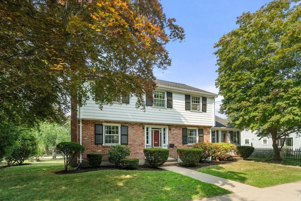 Photo of 40 Cape Cod Ln