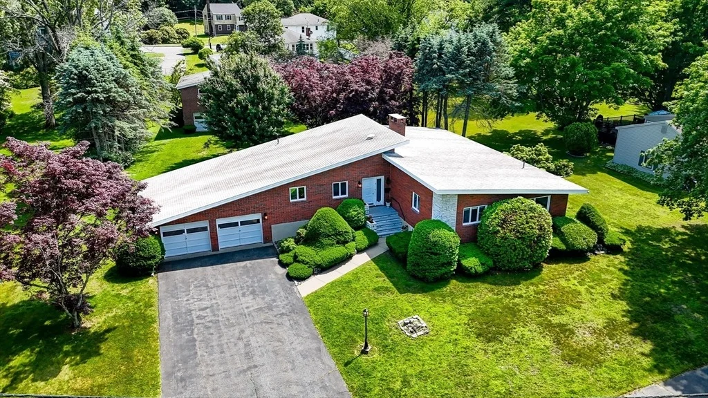 Photo of 9 Seneca Drive