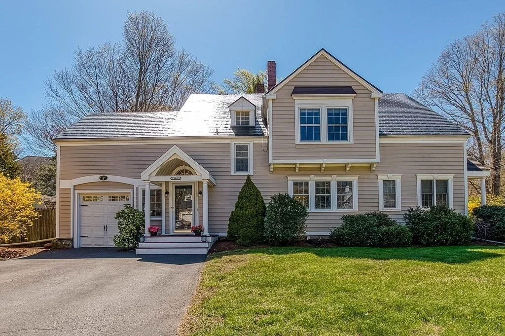 Photo of 180 Walnut St