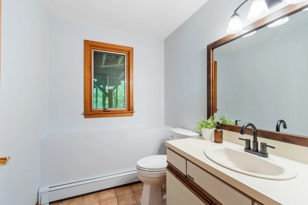 Photo of 30 Causeway St
