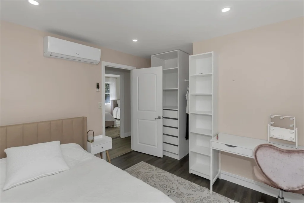 Photo of 5 Pauline Cir