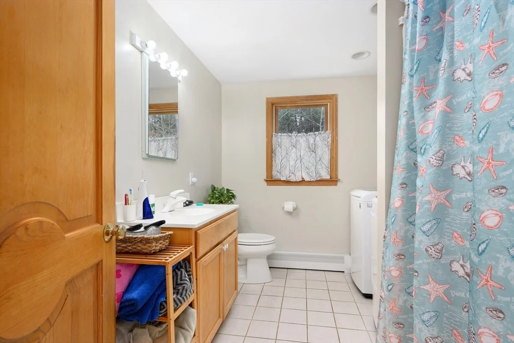 Photo of 2 Short Lots Ln