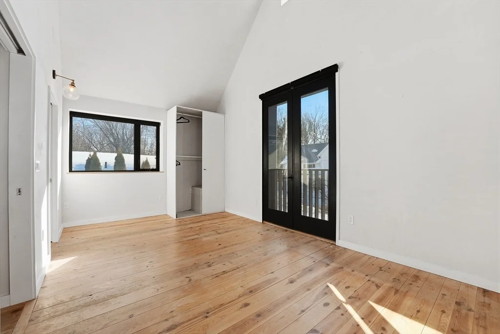Photo of 2 Juniper St
