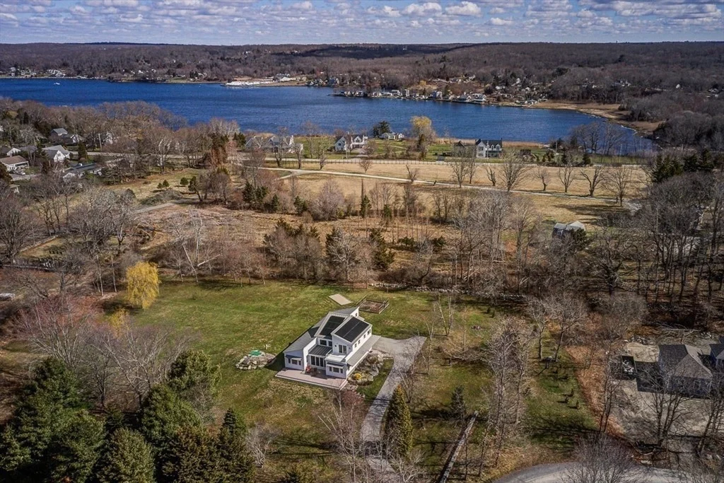 Photo of 263 Indian Point