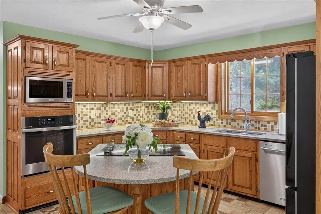 Photo of 20 Vesper Drive