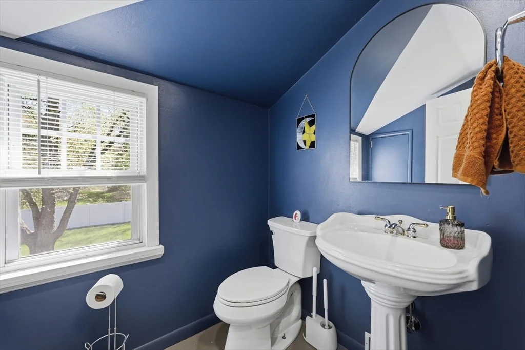 Photo of 182 Ely Ave
