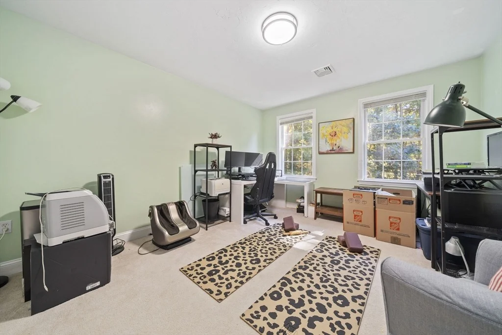 Photo of 2 Rhodes Way
