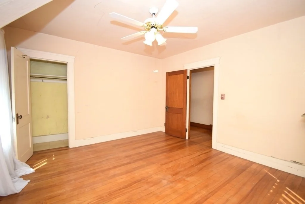 Photo of 128 Grandview Avenue