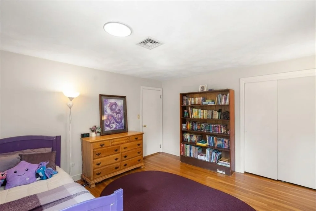 Photo of 258 Edgell Rd