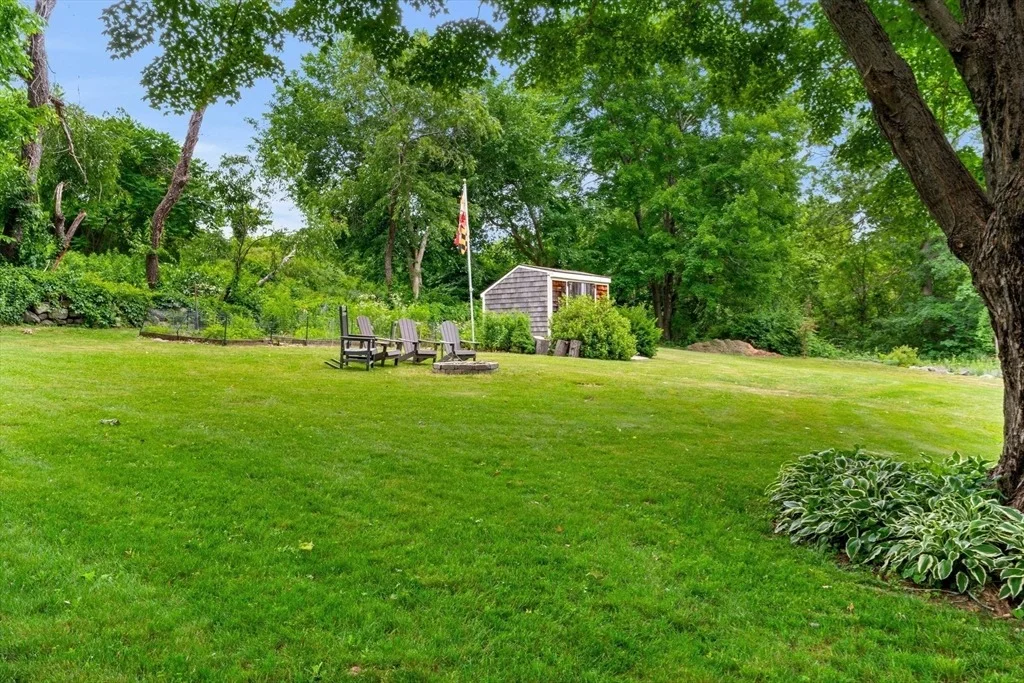 Photo of 3 Colonial Dr