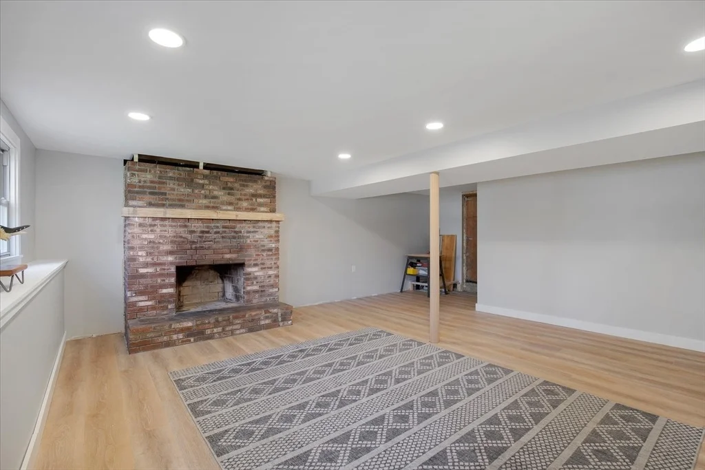 Photo of 22 Avery Rd
