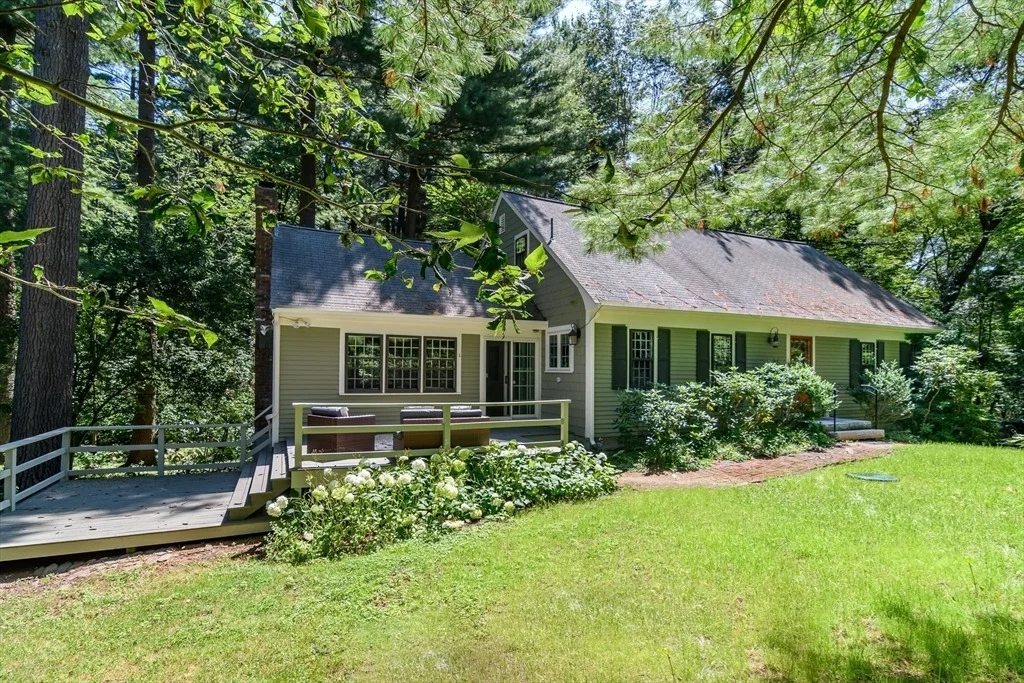 Photo of 6 Brewster